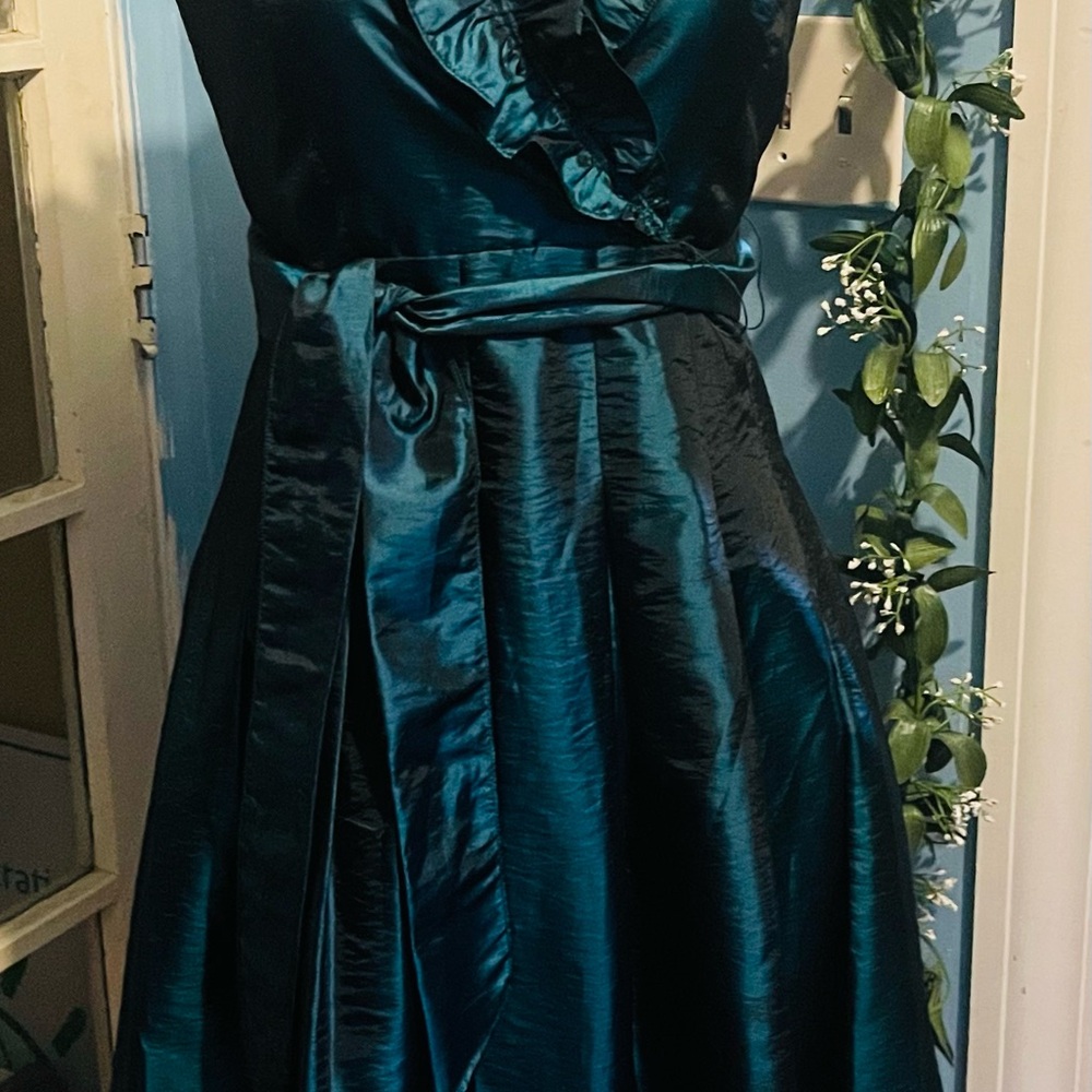 Blue Maxi Sundress with One Shoulder Flutter Sleeve for Cocktail